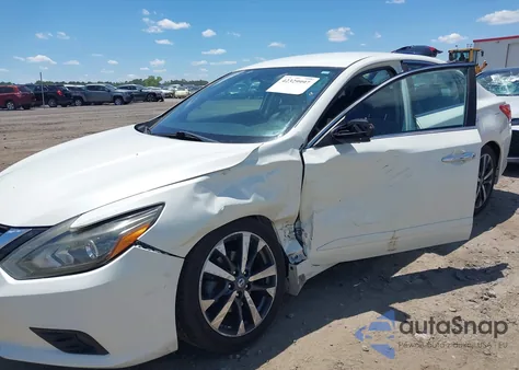2016 Nissan Altima 2.5 Sr z USA, uszkodzony, nr VIN 1N4AL3AP5GC252334